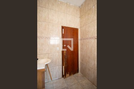 Banheiro da Suíte de casa para alugar com 2 quartos, 150m² em Vila Domingues, Votorantim