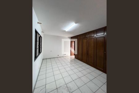 Suite de casa para alugar com 5 quartos, 230m² em Vila Marte, São Paulo