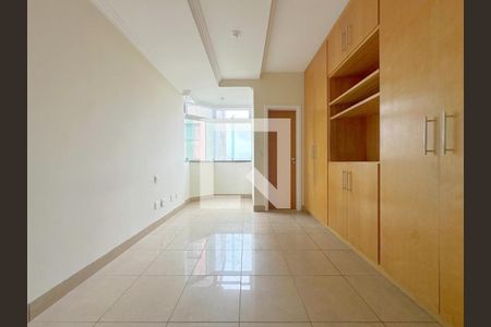 Apartamento à venda com 3 quartos, 85m² em Calafate, Belo Horizonte