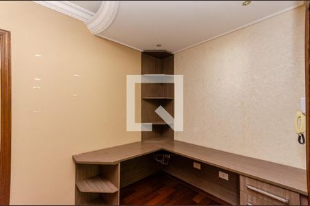 Closet de casa à venda com 3 quartos, 220m² em Vila Pedra Branca, São Paulo