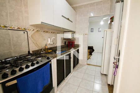 Cozinha de kitnet/studio para alugar com 1 quarto, 35m² em Guilhermina, Praia Grande