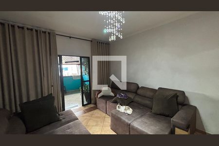 Sala de casa à venda com 3 quartos, 106m² em Condomínio Maracanã, Santo André