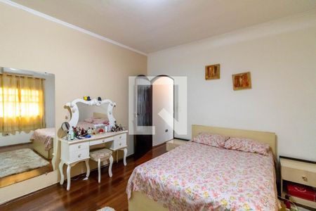 Suíte de casa para alugar com 3 quartos, 235m² em Jardim Tabatinga, Guarulhos