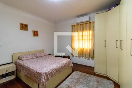 Suíte de casa para alugar com 3 quartos, 235m² em Jardim Tabatinga, Guarulhos