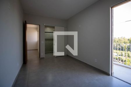 Suíte de apartamento para alugar com 1 quarto, 68m² em Parque Santos Dumont, Taboão da Serra