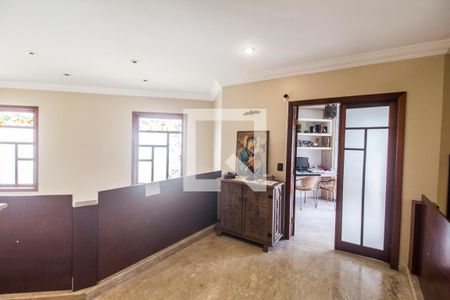 Corredor de casa de condomínio para alugar com 4 quartos, 521m² em Residencial Zero (tambore), Santana de Parnaíba