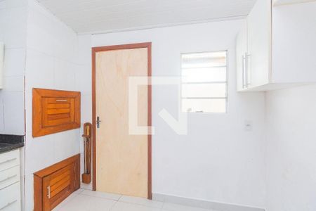 Cozinha de casa de condomínio à venda com 2 quartos, 98m² em Morro Santana, Porto Alegre