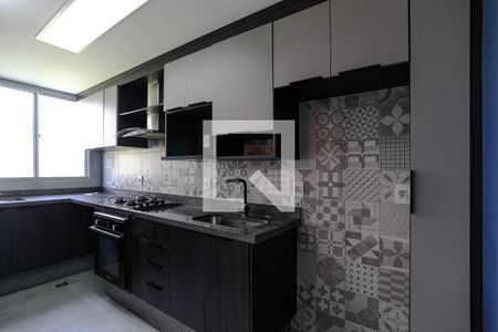 Cozinha de apartamento para alugar com 2 quartos, 54m² em Vila Mogilar, Mogi das Cruzes