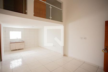 SALA E COZINHA de apartamento para alugar com 2 quartos, 250m² em Sítio do Mandaqui, São Paulo