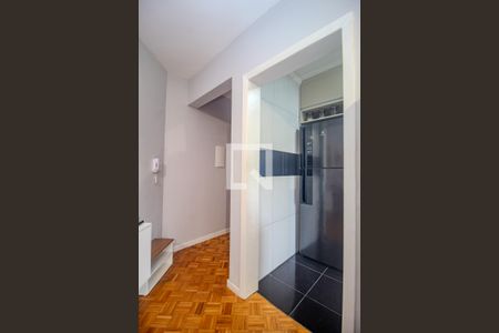 Sala de apartamento à venda com 2 quartos, 60m² em Nonoai, Porto Alegre