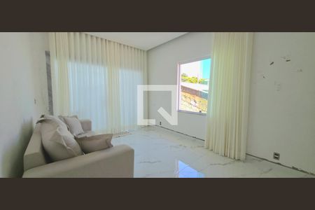 Casa à venda com 4 quartos, 234m² em Vila Rica, Lagoa Santa
