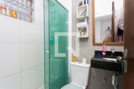 Banheiro da Suíte 1 de casa para alugar com 2 quartos, 80m² em Vila Brasil, São Paulo