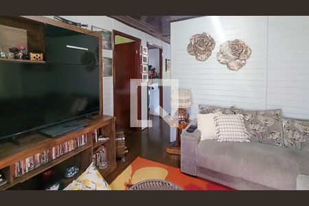 Casa para alugar com 5 quartos, 1800m² em Chapéu do Sol, Porto Alegre