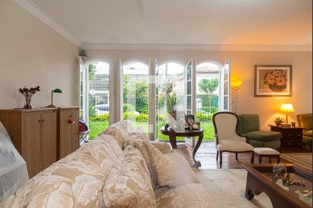 Sala de casa à venda com 4 quartos, 500m² em Jardim Luzitania, São Paulo