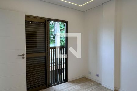 Quarto 1 de casa para alugar com 5 quartos, 220m² em Campo Grande, Santos