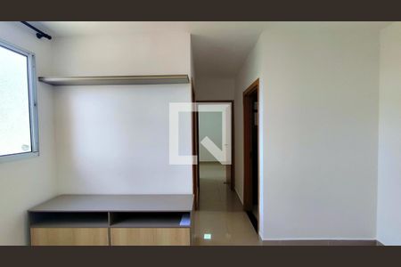 Apartamento para alugar com 2 quartos, 44m² em Jardim Ypê, Paulínia