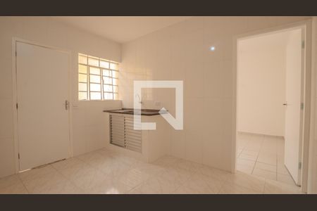 Cozinha de casa para alugar com 1 quarto, 32m² em Cursino, São Paulo