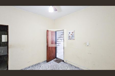 Casa para alugar com 5 quartos, 180m² em Rochdale, Osasco