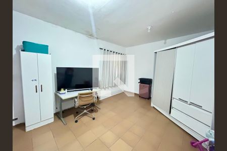 Quarto 1 de casa para alugar com 4 quartos, 239m² em Jardim Dourado, Guarulhos
