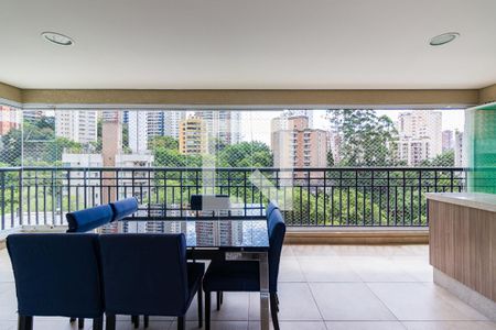 Apartamento à venda com 3 quartos, 137m² em Vila Andrade, São Paulo