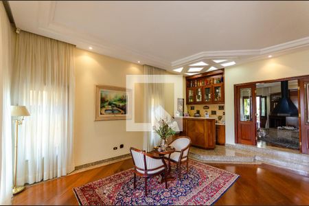 Sala de entrada de casa para alugar com 5 quartos, 500m² em City América, São Paulo