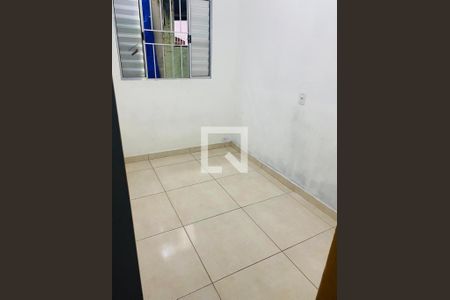 Quarto de casa para alugar com 4 quartos, 171m² em Jardim Sonia Maria, São Paulo