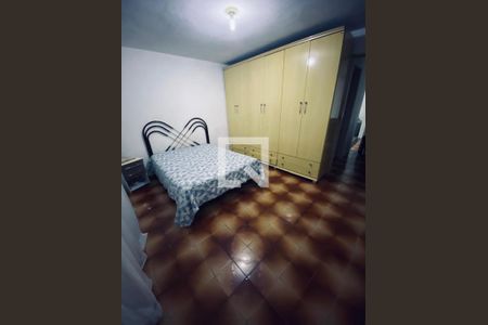Quarto de casa para alugar com 4 quartos, 171m² em Jardim Sonia Maria, São Paulo