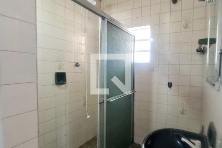 Banheiro da Suíte de casa à venda com 2 quartos, 120m² em Jardim Vila Galvao, Guarulhos