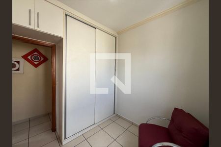 Apartamento à venda com 3 quartos, 176m² em Itamarati, Belo Horizonte