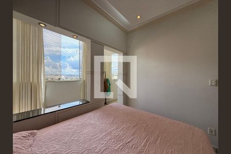 Apartamento à venda com 3 quartos, 176m² em Itamarati, Belo Horizonte