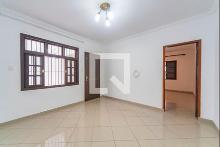 Sala de casa à venda com 3 quartos, 240m² em Vila Valparaíso, Santo André