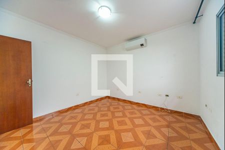 Quarto 2 de casa à venda com 3 quartos, 240m² em Vila Valparaíso, Santo André