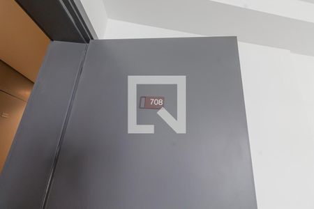 Porta de apartamento para alugar com 1 quarto, 34m² em Indianópolis, São Paulo