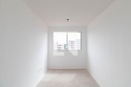 Sala e Cozinha de apartamento para alugar com 2 quartos, 42m² em Jardim Helian, São Paulo