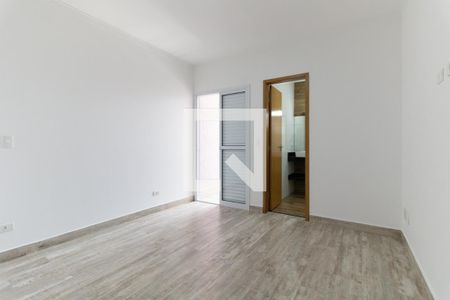 Suíte 1 de casa para alugar com 2 quartos, 84m² em Vila Santo Estefano, São Paulo