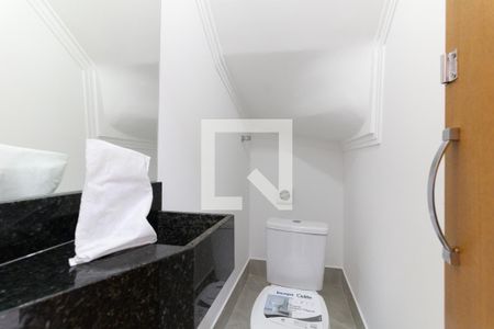 Lavabo de casa para alugar com 2 quartos, 84m² em Vila Santo Estefano, São Paulo
