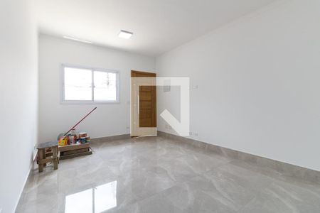 Sala de casa para alugar com 2 quartos, 84m² em Vila Santo Estefano, São Paulo