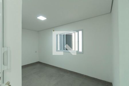 Suíte de casa para alugar com 2 quartos, 288m² em Vila Odin, Sorocaba