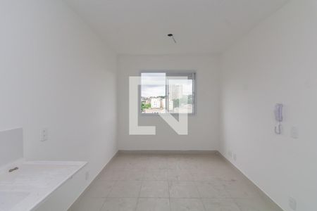 Sala/Cozinha de apartamento para alugar com 2 quartos, 32m² em Vila Nova Curuca, São Paulo