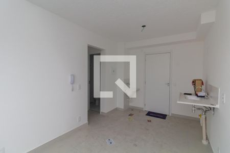 Sala/Cozinha de apartamento para alugar com 2 quartos, 32m² em Vila Nova Curuca, São Paulo