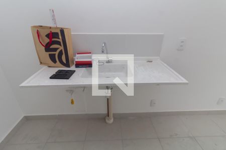 Sala/Cozinha de apartamento para alugar com 2 quartos, 32m² em Vila Nova Curuca, São Paulo