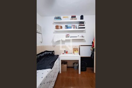 Quarto 1 de casa à venda com 5 quartos, 136m² em Santa Rosa, Niterói
