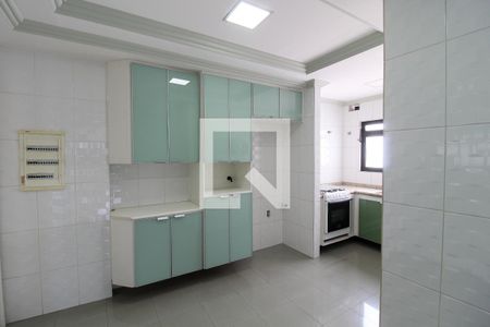 Cozinha de apartamento à venda com 3 quartos, 199m² em Rio Pequeno, São Paulo