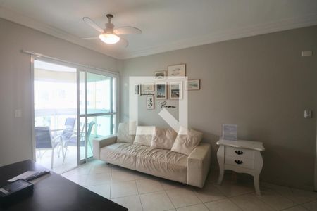 Sala de apartamento para alugar com 4 quartos, 115m² em Jardim Virginia, Guarujá