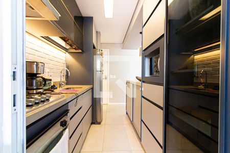 Cozinha de apartamento à venda com 2 quartos, 67m² em Vila Ipojuca, São Paulo