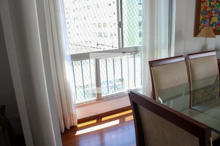 Sala de Jantar - Iluminação da manhã de apartamento para alugar com 3 quartos, 214m² em Santa Cecilia, São Paulo