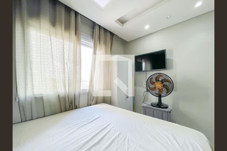 Quarto 1 de apartamento para alugar com 2 quartos, 52m² em Jardim Roberto, Osasco