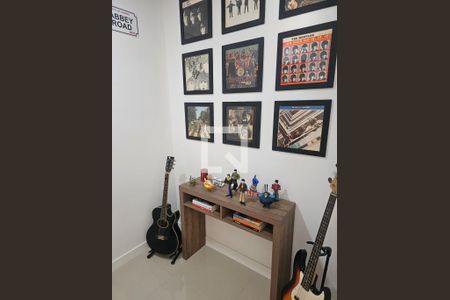 Sala de apartamento para alugar com 2 quartos, 74m² em Recreio dos Bandeirantes, Rio de Janeiro