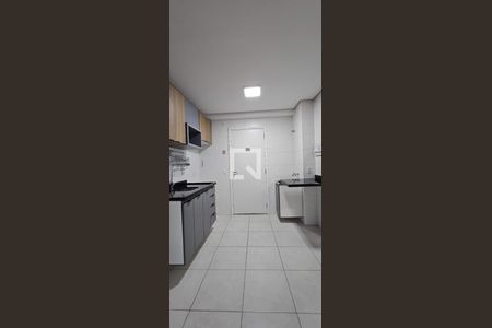 Cozinha de apartamento à venda com 2 quartos, 32m² em Parque Fongaro, São Paulo