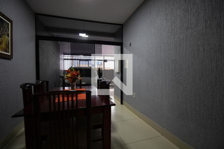 Sala 1 de casa para alugar com 3 quartos, 150m² em Q 604, Brasília